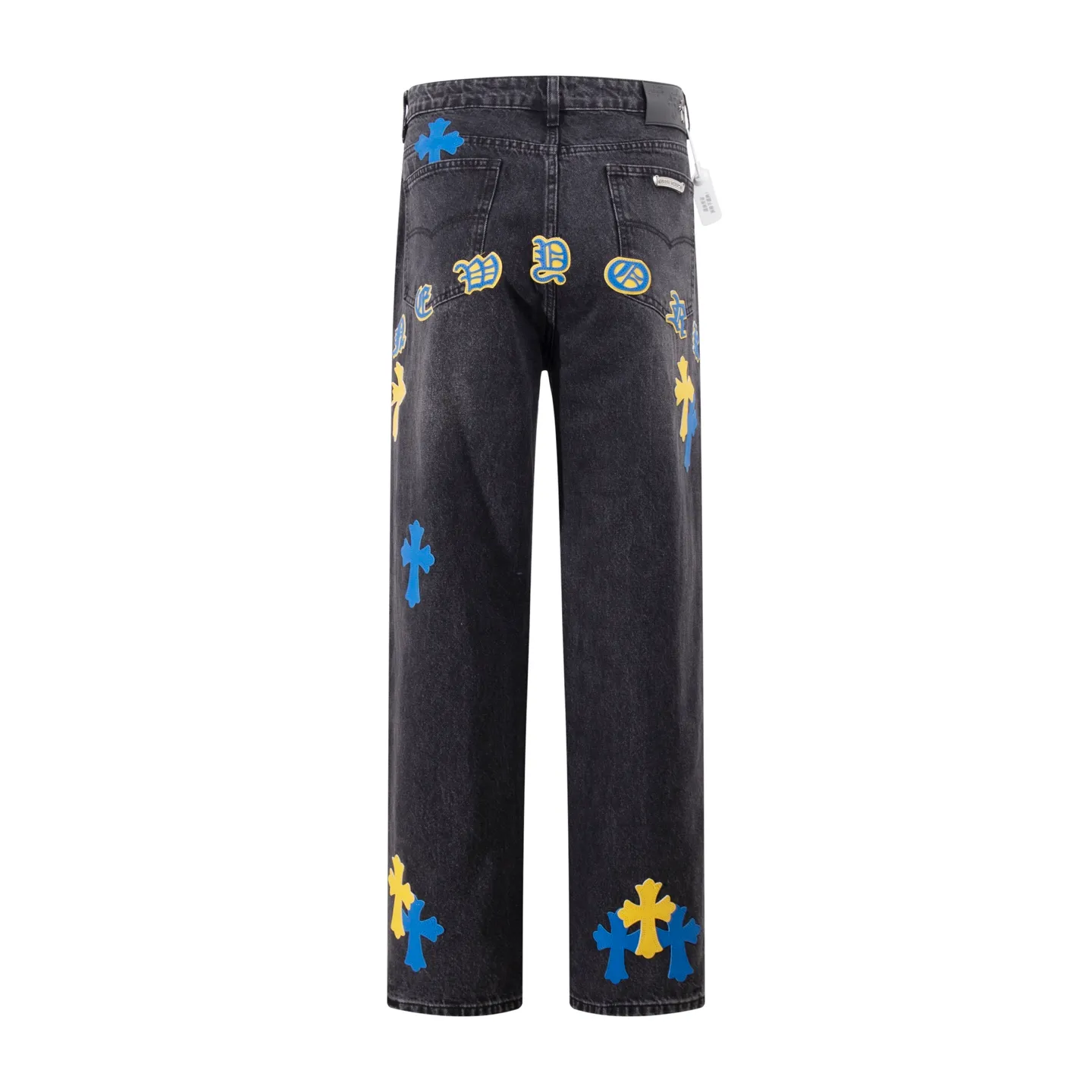 P260 Style number: H80 Croxin & 𝐂𝐡𝐫𝐨𝐦𝐞 𝐇𝐞𝐚𝐫𝐭 ss25 black leather Sanskrit fine jeans. Styles with different washed textures are very friendly to people with thin legs. The slightly flared version perfectly modifies the leg shape. The timeless and moderate length makes it easy to match and match. It is the basis for various styles and is a must-have in your wardrobe! The fabric is stiff but also makes the upper body soft without losing texture. The washing process is even more perfect. It is a must-have item for everyone! ! ! Washed wheat, hang tag, pants label, three labels complete Color: black Size: 30-32-34-36